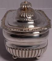 Fine George III Large Silver Tea Caddy by London Silversmiths J. W. Story & W. Elliott, 1811 (4 of 9) Fine George III Large Silver Tea Caddy by London Silversmiths J. W. Story & W. Elliott, 1811 (4 of 9)