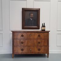 Beautifully Figured Walnut Commode c.1830 (8 of 8) Beautifully Figured Walnut Commode c.1830 (8 of 8)