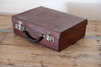Small Vintage Leather Suitcase (9 of 10) Small Vintage Leather Suitcase (9 of 10)