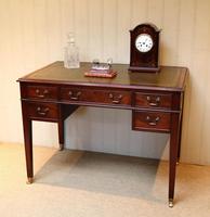 Large Mahogany Writing Desk (3 of 11) Large Mahogany Writing Desk (3 of 11)