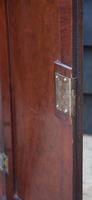 Unusual Georgian Small Proportioned Mahogany Cabinet / Cupboard with Interior Drawers (6 of 10) Unusual Georgian Small Proportioned Mahogany Cabinet / Cupboard with Interior Drawers (6 of 10)