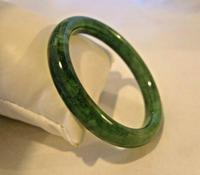 Vintage Jade Bangle 1970s Spinach Green Bracelet 7" Length Heavy 42.9 Grams (2 of 5) Vintage Jade Bangle 1970s Spinach Green Bracelet 7" Length Heavy 42.9 Grams (2 of 5)
