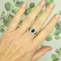 Vintage 18ct white gold sapphire diamond cluster ring ~ 1.55ct sapphire (10 of 10) Vintage 18ct white gold sapphire diamond cluster ring ~ 1.55ct sapphire (10 of 10)