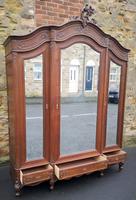 Large Carved Oak French Armoire / Wardrobe (2 of 17) Large Carved Oak French Armoire / Wardrobe (2 of 17)