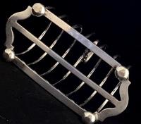 Victorian Silver Plated Arched Shape Toast Rack (2 of 5) Victorian Silver Plated Arched Shape Toast Rack (2 of 5)