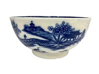 Antique Blue & White Transfer Print Pottery Bowl c.1800 (7 of 8) Antique Blue & White Transfer Print Pottery Bowl c.1800 (7 of 8)