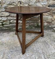 Antique Georgian Oak Cricket Table (2 of 15) Antique Georgian Oak Cricket Table (2 of 15)