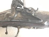 Flintlock pistol 1760’s Continental (3 of 32) Flintlock pistol 1760’s Continental (3 of 32)