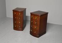 Pair of Victorian Mahogany Bow-front Bedside Cabinets (2 of 7) Pair of Victorian Mahogany Bow-front Bedside Cabinets (2 of 7)
