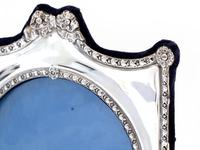 Decorative Edwardian Silver Double Folding Frame with a Floral and Bow Border (2 of 7) Decorative Edwardian Silver Double Folding Frame with a Floral and Bow Border (2 of 7)