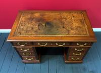 Small Antique Edwardian Leather Bound Mahogany Twin-Pedestal Writing Desk (9 of 16) Small Antique Edwardian Leather Bound Mahogany Twin-Pedestal Writing Desk (9 of 16)
