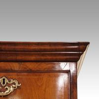 George III Walnut Chest on Chest (5 of 13) George III Walnut Chest on Chest (5 of 13)