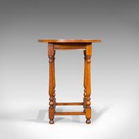 Antique Circular Occasional Table, English, Oak, Side, Lamp, Edwardian, C.1910 (11 of 12) Antique Circular Occasional Table, English, Oak, Side, Lamp, Edwardian, C.1910 (11 of 12)
