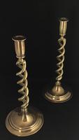 Pair of Victorian Brass Spiral Candlesticks (2 of 3) Pair of Victorian Brass Spiral Candlesticks (2 of 3)