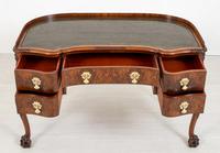 Superb Walnut Queen Anne Style Writing Table (4 of 17) Superb Walnut Queen Anne Style Writing Table (4 of 17)