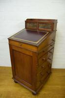 Victorian Mahogany Davenport attributed to Gillow (7 of 12) Victorian Mahogany Davenport attributed to Gillow (7 of 12)