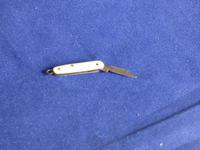 Miniature Folding Knife - quill trimmer, pencil sharpener (4 of 8) Miniature Folding Knife - quill trimmer, pencil sharpener (4 of 8)