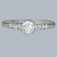 Vintage 1930s Diamond Solitaire Engagement Ring – 18ct Gold & Platinum