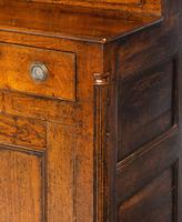 Handsome George III Period Oak Dresser & Rack (6 of 9) Handsome George III Period Oak Dresser & Rack (6 of 9)