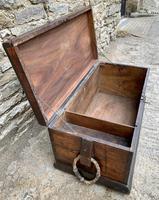 Antique Camphor Sea Chest Trunk (13 of 22) Antique Camphor Sea Chest Trunk (13 of 22)