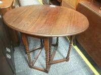 Small Barley Twist Gate Leg Table (2 of 2) Small Barley Twist Gate Leg Table (2 of 2)
