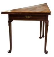 George III Mahogany Triangular Fold Over Top Table (2 of 7) George III Mahogany Triangular Fold Over Top Table (2 of 7)
