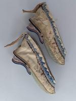Chinese Foot Binding Shoes (4 of 10) Chinese Foot Binding Shoes (4 of 10)