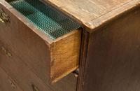Queen Anne Period Oak Chest of Drawers (5 of 5) Queen Anne Period Oak Chest of Drawers (5 of 5)