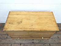 Large 19th Century Pine Chest (2 of 8) Large 19th Century Pine Chest (2 of 8)