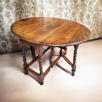 Antique English Oval Drop Leaf Table / Gateleg Barley Twist / Dates From Around The 1870s-1900s