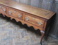 Rare Georgian four drawer dresser base. (4 of 13) Rare Georgian four drawer dresser base. (4 of 13)
