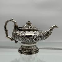 Antique George IV Sterling Silver Teapot London 1824 John Craddock & William Reid (2 of 11) Antique George IV Sterling Silver Teapot London 1824 John Craddock & William Reid (2 of 11)