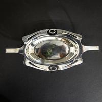 Art Nouveau Silver Cymric Dish (7 of 10) Art Nouveau Silver Cymric Dish (7 of 10)