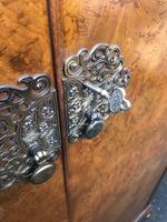 Antique Burr Walnut Double Wardrobe x (7 of 12) Antique Burr Walnut Double Wardrobe x (7 of 12)