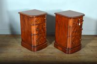 Antique Pair of Victorian Mahogany Bow Front Chests of Drawers (3 of 5) Antique Pair of Victorian Mahogany Bow Front Chests of Drawers (3 of 5)