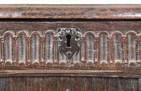 Antique 18th Century Oak Coffer With Carved Front (8 of 16) Antique 18th Century Oak Coffer With Carved Front (8 of 16)