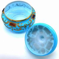 Very Important Rare Large Opaline Glass Box in Turquoise for the Oriental Market (3 of 5) Very Important Rare Large Opaline Glass Box in Turquoise for the Oriental Market (3 of 5)