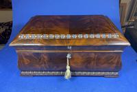 William IV Flame Mahogany Jewellery Box (3 of 20) William IV Flame Mahogany Jewellery Box (3 of 20)