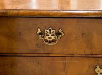 Victorian Mahogany 3 Draw Chest of Drawers (6 of 8) Victorian Mahogany 3 Draw Chest of Drawers (6 of 8)