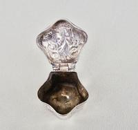 18th Century Dutch Silver Peppermint Box c.1780 (7 of 8) 18th Century Dutch Silver Peppermint Box c.1780 (7 of 8)