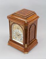 Fine Quality Burr Walnut Bracket / Mantel Clock By Lenzkirch (7 of 11) Fine Quality Burr Walnut Bracket / Mantel Clock By Lenzkirch (7 of 11)