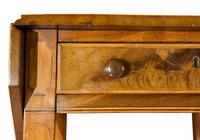 A George III Mahogany Satinwood Table (3 of 8) A George III Mahogany Satinwood Table (3 of 8)