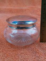 Antique Sterling Silver Hallmarked Vanity Jar 1922 , Charles & Richard Comyns London (4 of 12) Antique Sterling Silver Hallmarked Vanity Jar 1922 , Charles & Richard Comyns London (4 of 12)