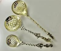 Fine Victorian Sifter Spoon Charles & George Fox London 1846 (8 of 9) Fine Victorian Sifter Spoon Charles & George Fox London 1846 (8 of 9)