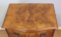 Small Burr Walnut Shaped Front Chest of Drawers (4 of 8) Small Burr Walnut Shaped Front Chest of Drawers (4 of 8)