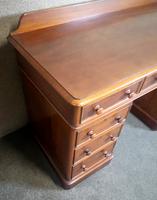 Victorian Mahogany Twin Pedestal Desk (6 of 9) Victorian Mahogany Twin Pedestal Desk (6 of 9)