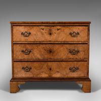 Antique Gentleman's English Burr Walnut Chest of Drawers - Georgian (3 of 12) Antique Gentleman's English Burr Walnut Chest of Drawers - Georgian (3 of 12)