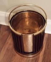George III Mahogany & Brass Bound Plate Bucket (4 of 6) George III Mahogany & Brass Bound Plate Bucket (4 of 6)