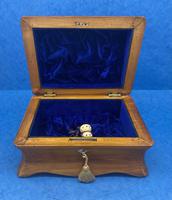 William IV Birch Penwork Jewellery Box (11 of 16) William IV Birch Penwork Jewellery Box (11 of 16)