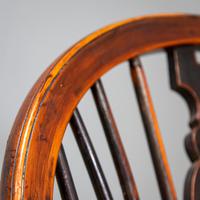 Yew & Elm Windsor Chair (7 of 11) Yew & Elm Windsor Chair (7 of 11)